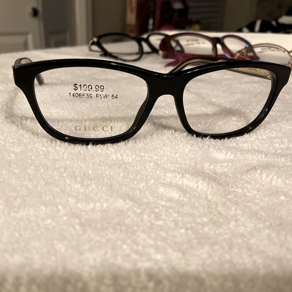 Gucci Accessories - Gucci eye wear